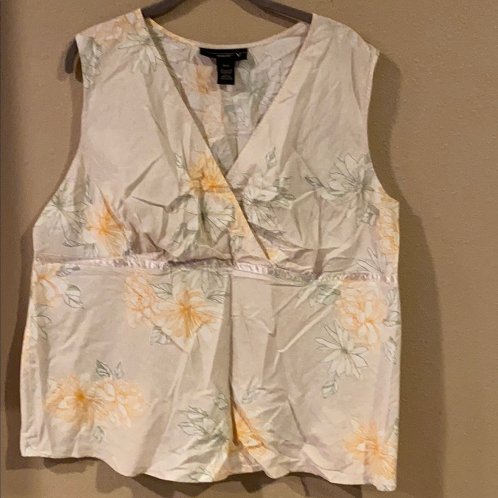 Venezia Tank Top Size 18/20